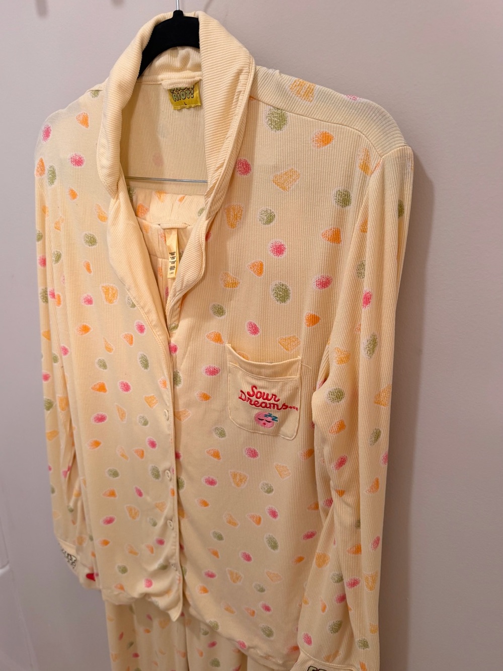 Fruit Riot Women's Yellow Ribbed
Knit Long Sleeve Sleepwear Pajama size L